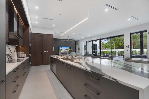 Dining room, Interior, Kitchen, Pendant Lights, Recessed Lighting