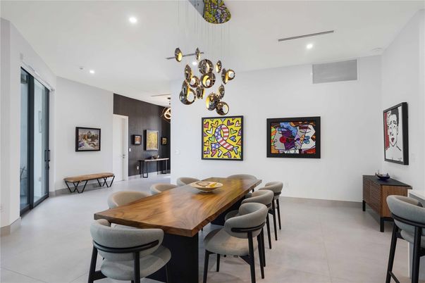 Dining room, Interior, Pendant Lights, Recessed Lighting