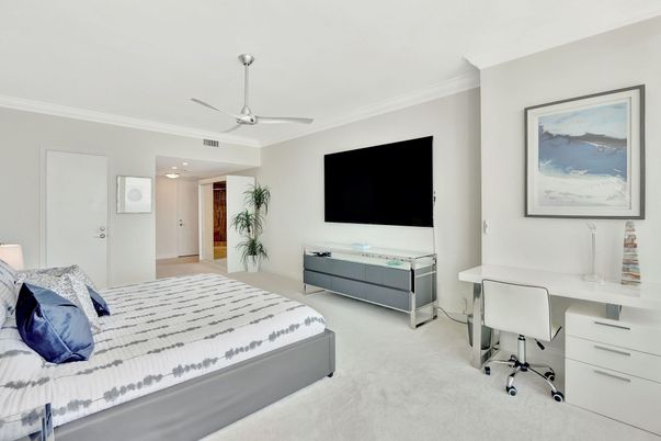 Bedroom, Home Office, Interior, Recessed Lighting