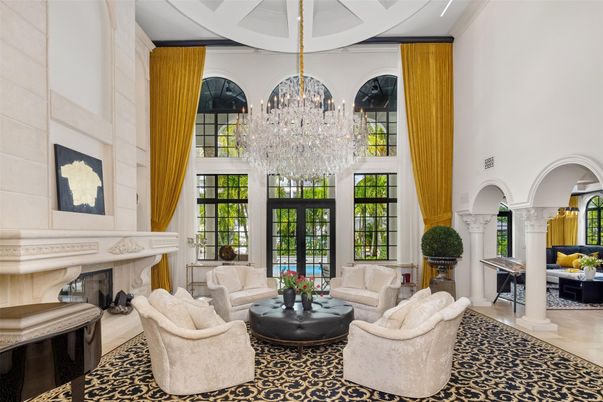 Chandelier, Fireplace, Interior, Living room