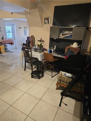 Dining room, Interior