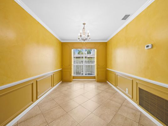 Chandelier, Empty room, Interior