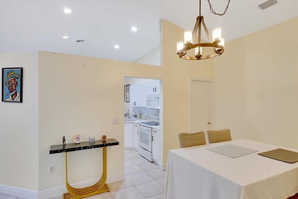 Dining room, Interior, Kitchen, Pendant Lights, Recessed Lighting