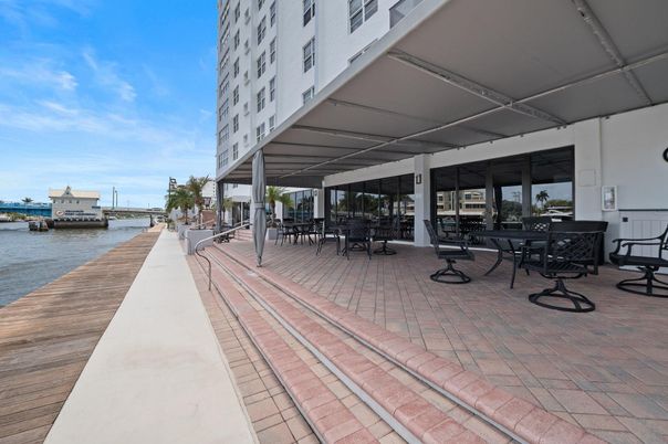Exterior, Water