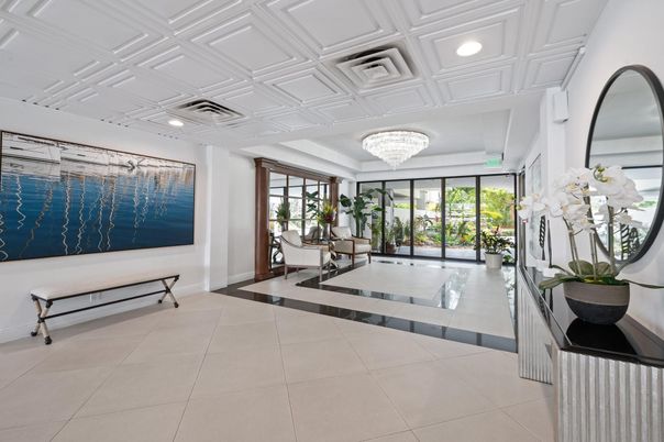 Chandelier, Interior, Recessed Lighting