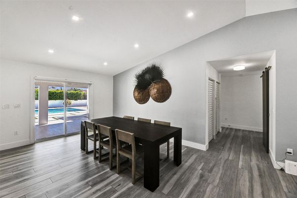 Dining room, Interior, Recessed Lighting, Wood Texture Flooring