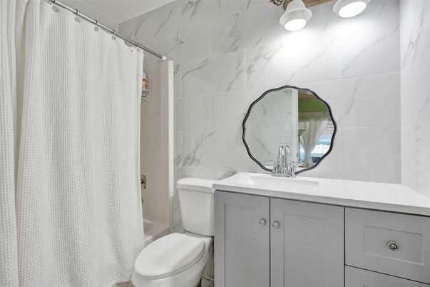 Bathroom, Interior, Marble Walls