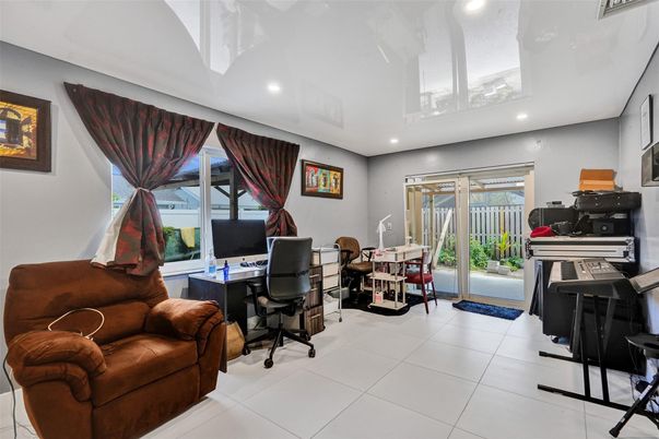 Home Office, Interior, Recessed Lighting