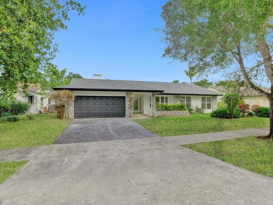 Attached, Backyard, Exterior, Facade, Ranch