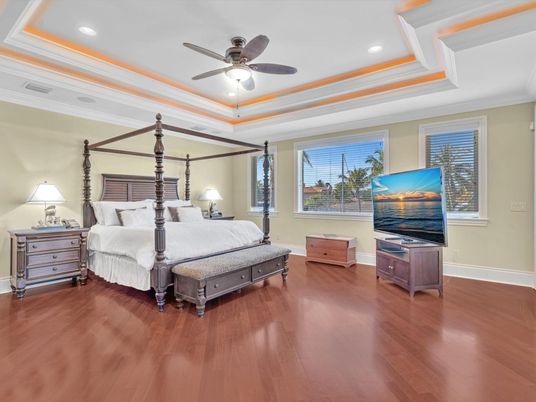 Bedroom, Interior, Recessed Lighting, Wood Texture Flooring