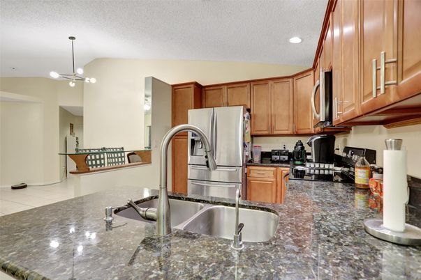 Interior, Kitchen, Pendant Lights, Recessed Lighting