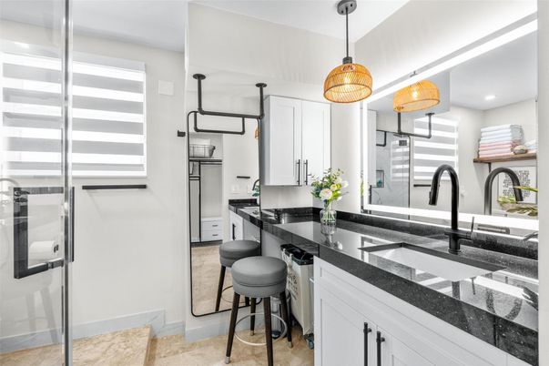 Interior, Kitchen, Pendant Lights, Recessed Lighting