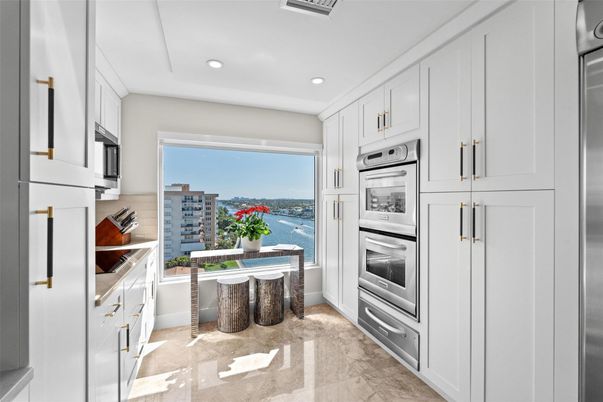 Interior, Kitchen, Recessed Lighting, Stainless Steel Appliances, Water