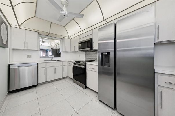 Interior, Kitchen, Stainless Steel Appliances