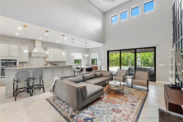 Interior, Kitchen, Living room, Pendant Lights, Recessed Lighting, Stainless Steel Appliances