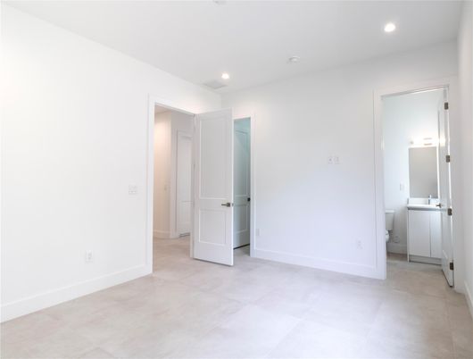 Bathroom, Empty room, Interior, Recessed Lighting