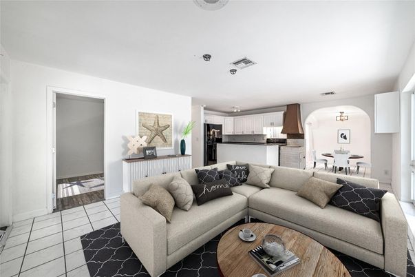 Dining room, Interior, Kitchen, Living room, Pendant Lights