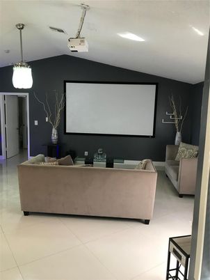 Interior, Pendant Lights, Projection Screen, Recessed Lighting, Theatre Room
