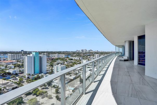 Exterior, Other, Skyline