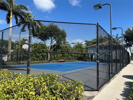 Exterior, Tennis Courts