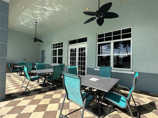 Dining room, Exterior, Interior, Recessed Lighting