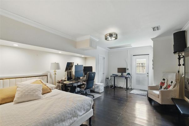 Bedroom, Home Office, Interior, Recessed Lighting, Wood Texture Flooring