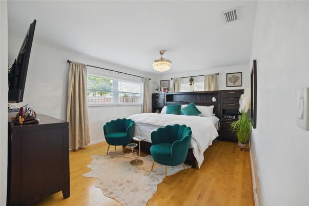 Bedroom, Chandelier, Interior, Wood Texture Flooring