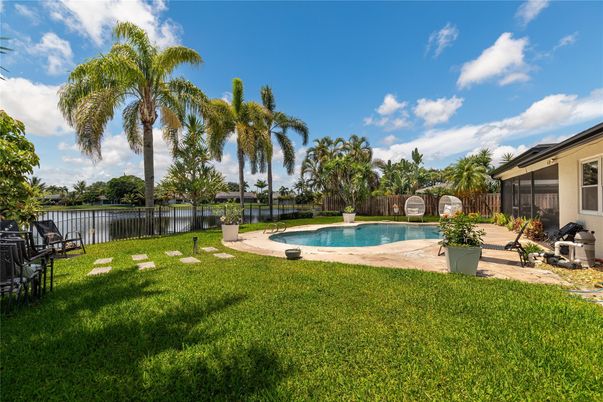 Backyard, Exterior, Lake, Pool, Water