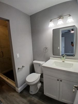 Bathroom, Dual Sink Vanities, Interior, Wood Texture Flooring
