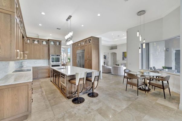 Chandelier, Dining room, Interior, Kitchen, Living room, Pendant Lights, Recessed Lighting, Stainless Steel Appliances