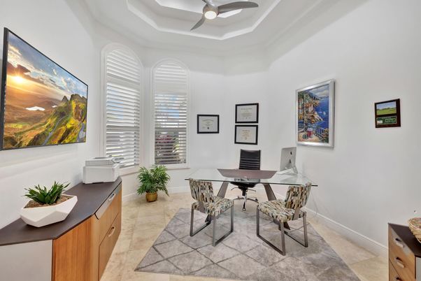 Dining room, Interior