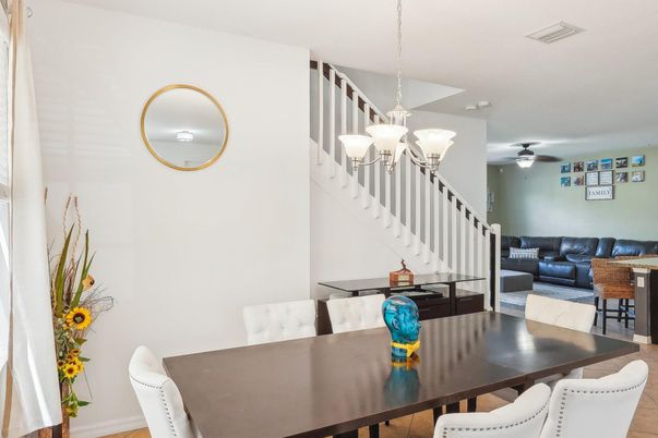 Chandelier, Dining room, Interior, Living room, Pendant Lights, Wood Texture Flooring