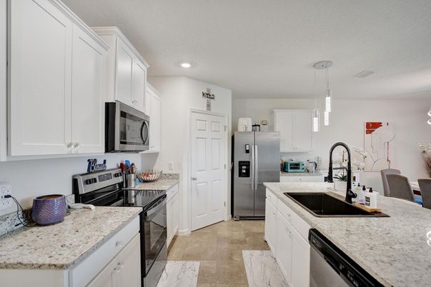 Interior, Kitchen, Pendant Lights, Recessed Lighting, Stainless Steel Appliances