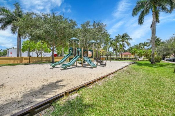 Backyard, Exterior, Playground
