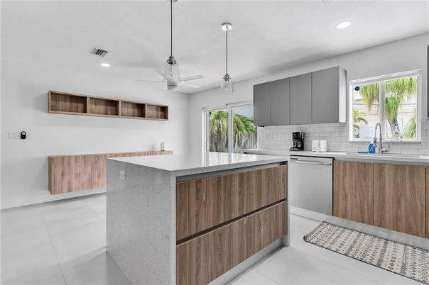 Interior, Kitchen, Pendant Lights, Recessed Lighting