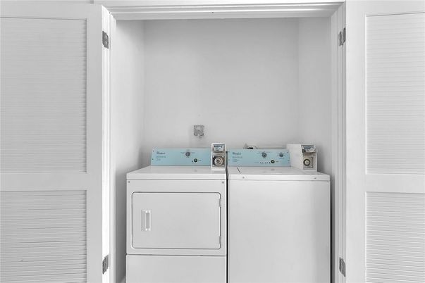 Interior, Utility Closets, Washer
