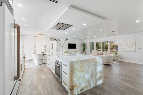 Interior, Kitchen, Living room, Recessed Lighting, Wood Texture Flooring