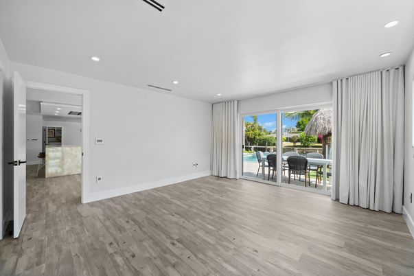 Empty room, Interior, Recessed Lighting, Wood Texture Flooring