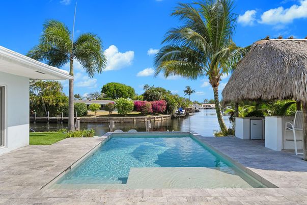 Exterior, Pool, Water