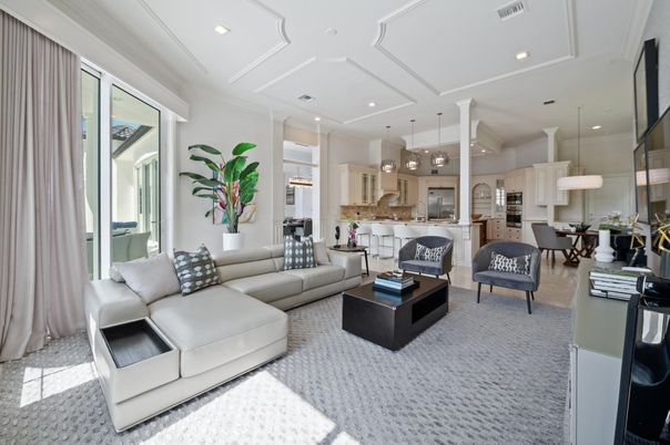 Dining room, Interior, Kitchen, Living room, Pendant Lights, Recessed Lighting, Stainless Steel Appliances
