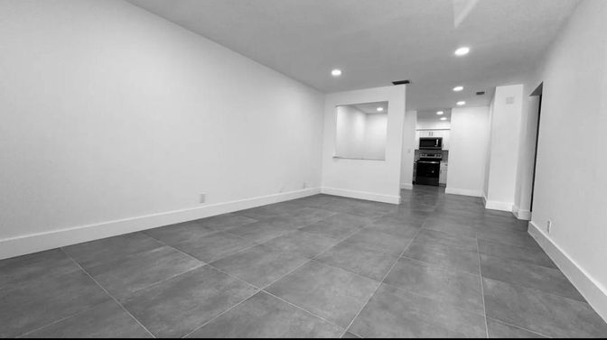 Empty room, Interior, Kitchen, Recessed Lighting