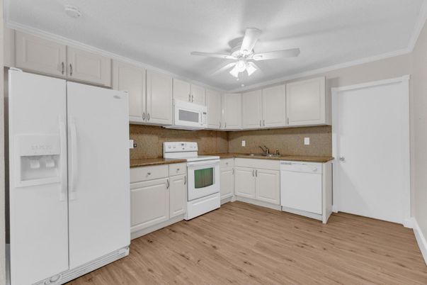Interior, Kitchen, Wood Texture Flooring