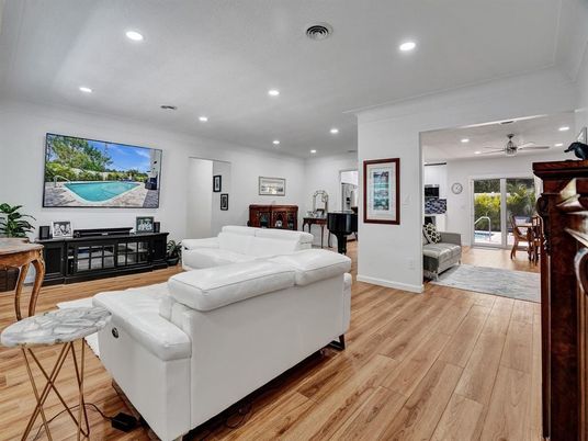 Interior, Living room, Piano, Recessed Lighting, Wood Texture Flooring