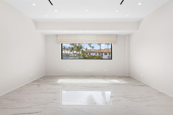 Empty room, Interior, Marble, Recessed Lighting