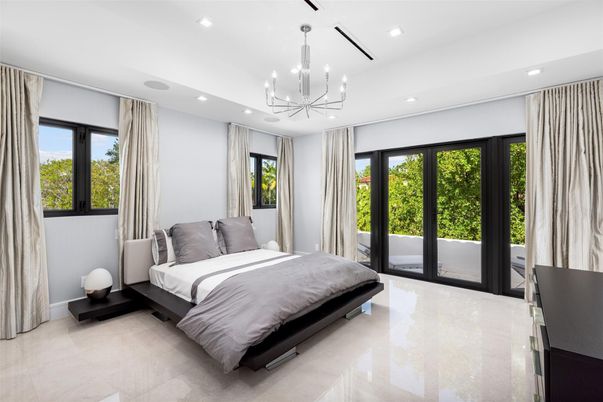Bedroom, Interior, Pendant Lights, Recessed Lighting