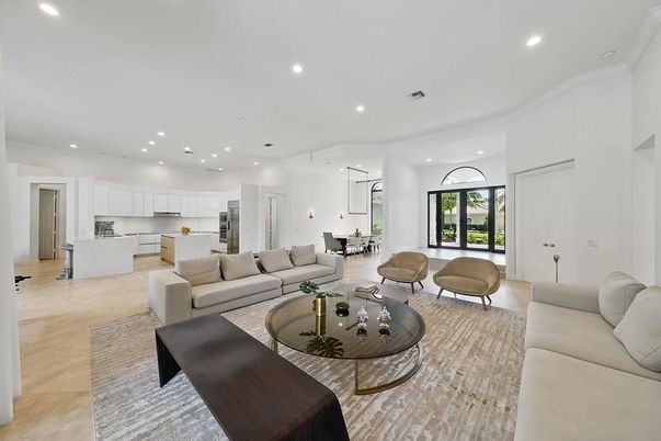 Dining room, Interior, Kitchen, Living room, Pendant Lights, Recessed Lighting