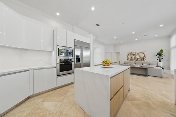 Interior, Kitchen, Living room, Recessed Lighting, Stainless Steel Appliances