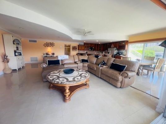 Dining room, Interior, Kitchen, Living room, Recessed Lighting