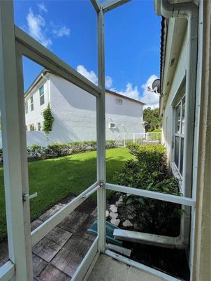 Exterior, Interior, Sun Room