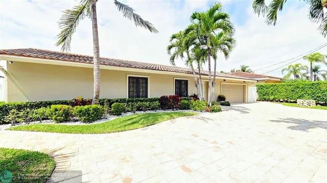 Attached, Backyard, Exterior, Facade, Ranch